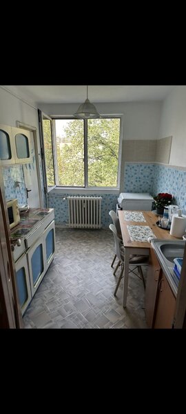 Titan, metrou 5 minute,