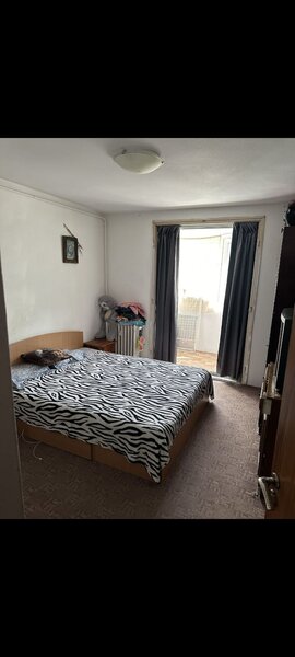 Titan, metrou 5 minute,